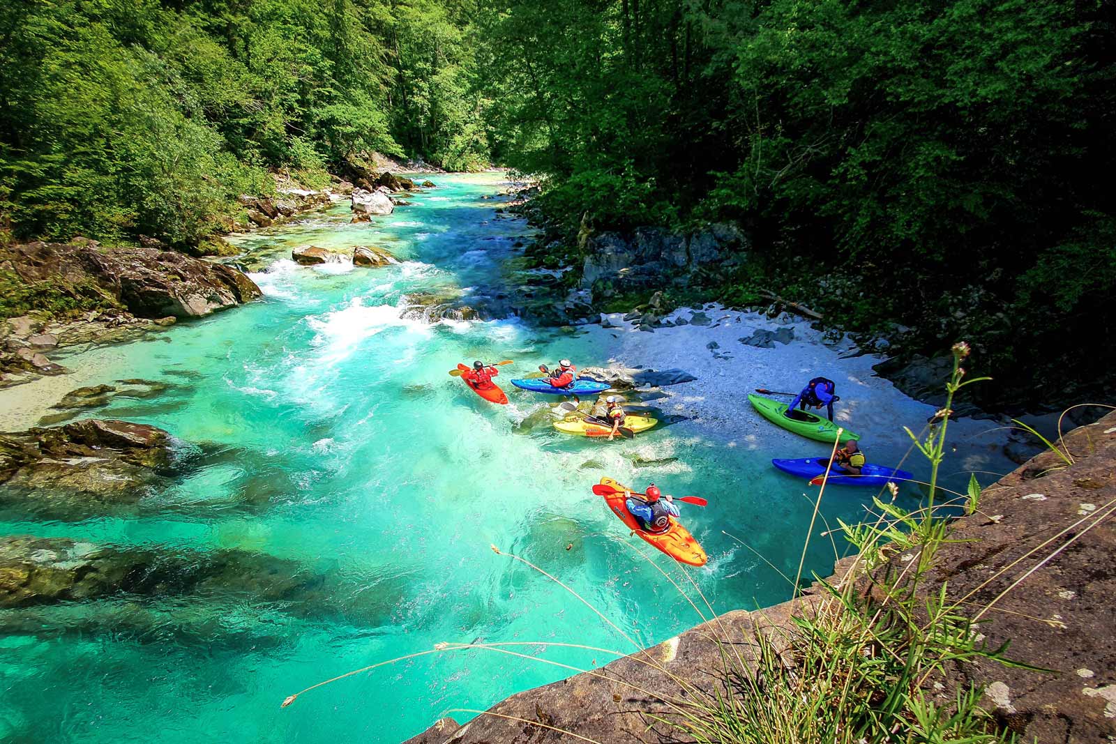 Couples-mini-rafting-on-emerald-Soca-river
